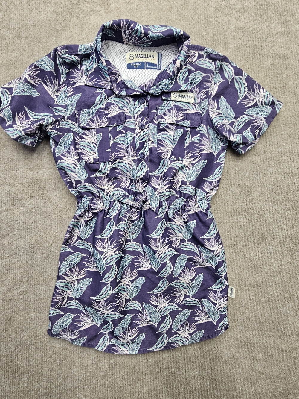 Magellan Outdoors Girls Size 5 Fishing Dress Purple Tropical Print UPF Vented